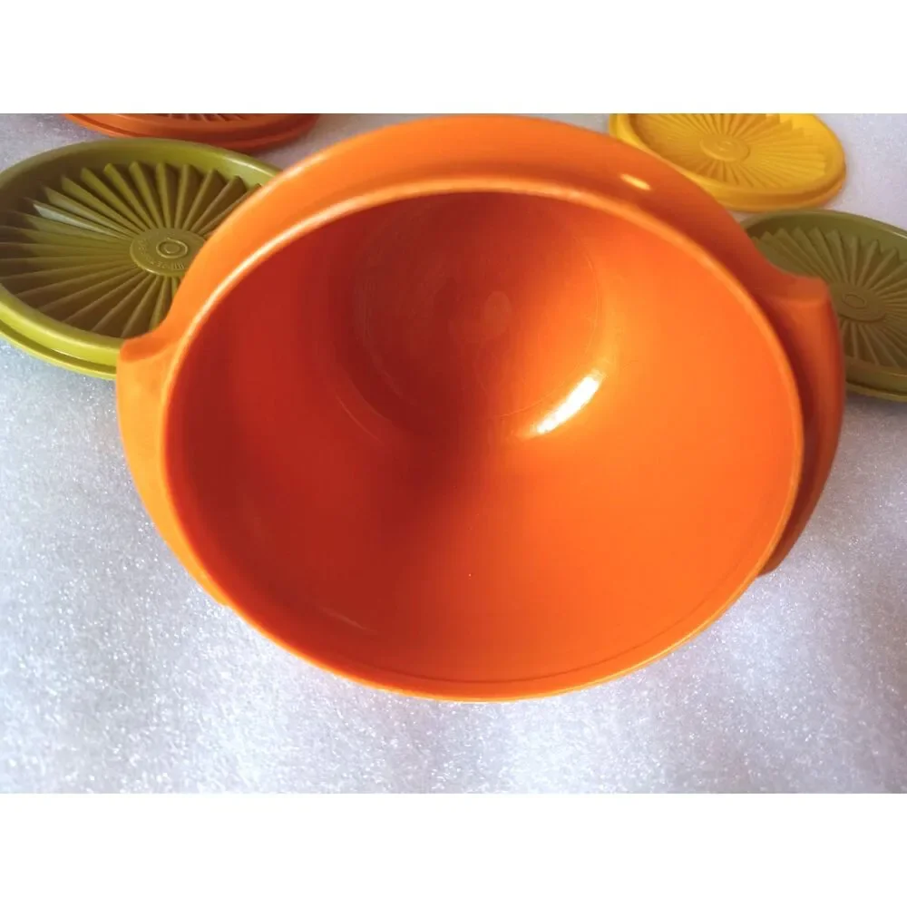 Set of 3 Vintage Tupperware 886 Servalier Bowls with 2 Extra Green Sunburst Lids
